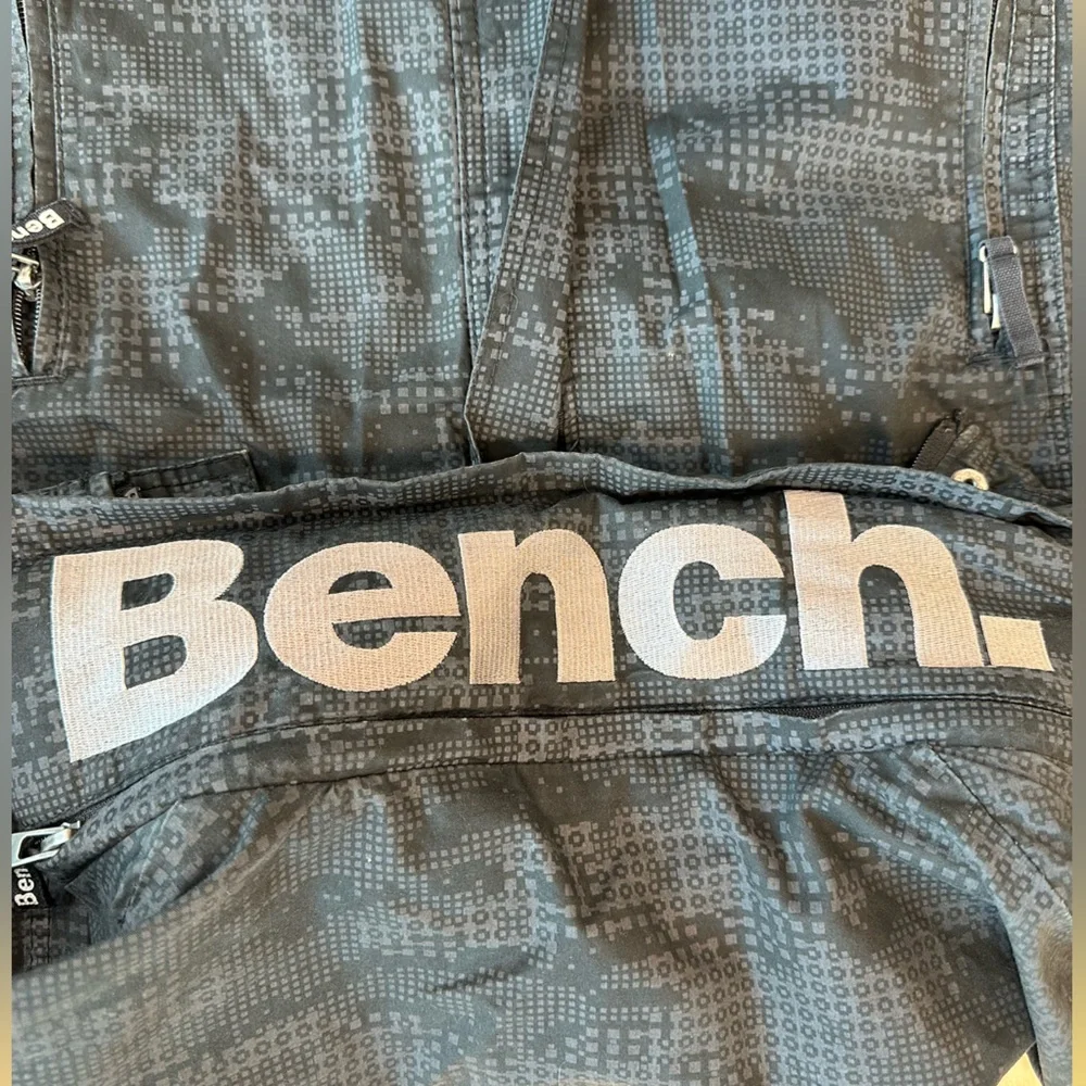 Men’s Bench Retired Spring Jacket - Picture 4 of 6